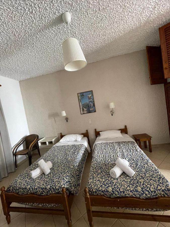 Yannis Apartments Barbati Exterior foto